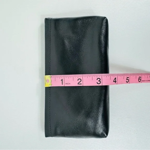 Lauren Ralph Lauren small soft black leather zip cosmetics pouch NWT - vintage - Picture 10 of 11